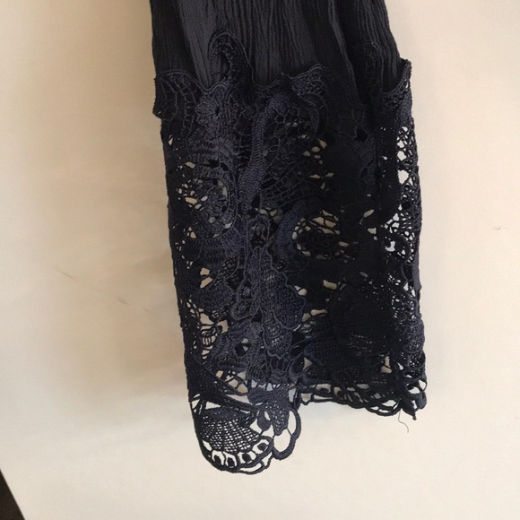 Bell Sleeve Blouse from Abercrombie & Fitch - Picture 4 of 4